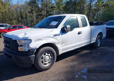 2016 Ford F-150 Xl z USA, uszkodzony, nr VIN 1FTEX1CF2GFB02852